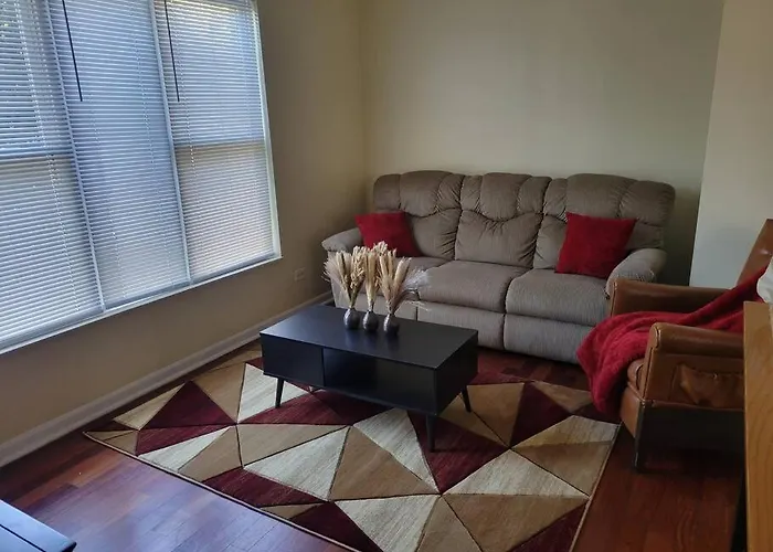 Apartment Charming 3bd 2bth Apartment--private Chicago
